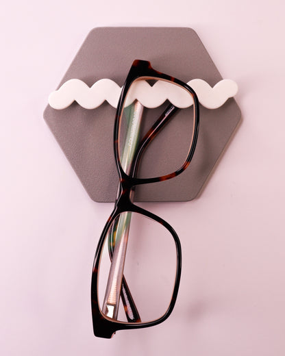 Hexy Glasses Holder